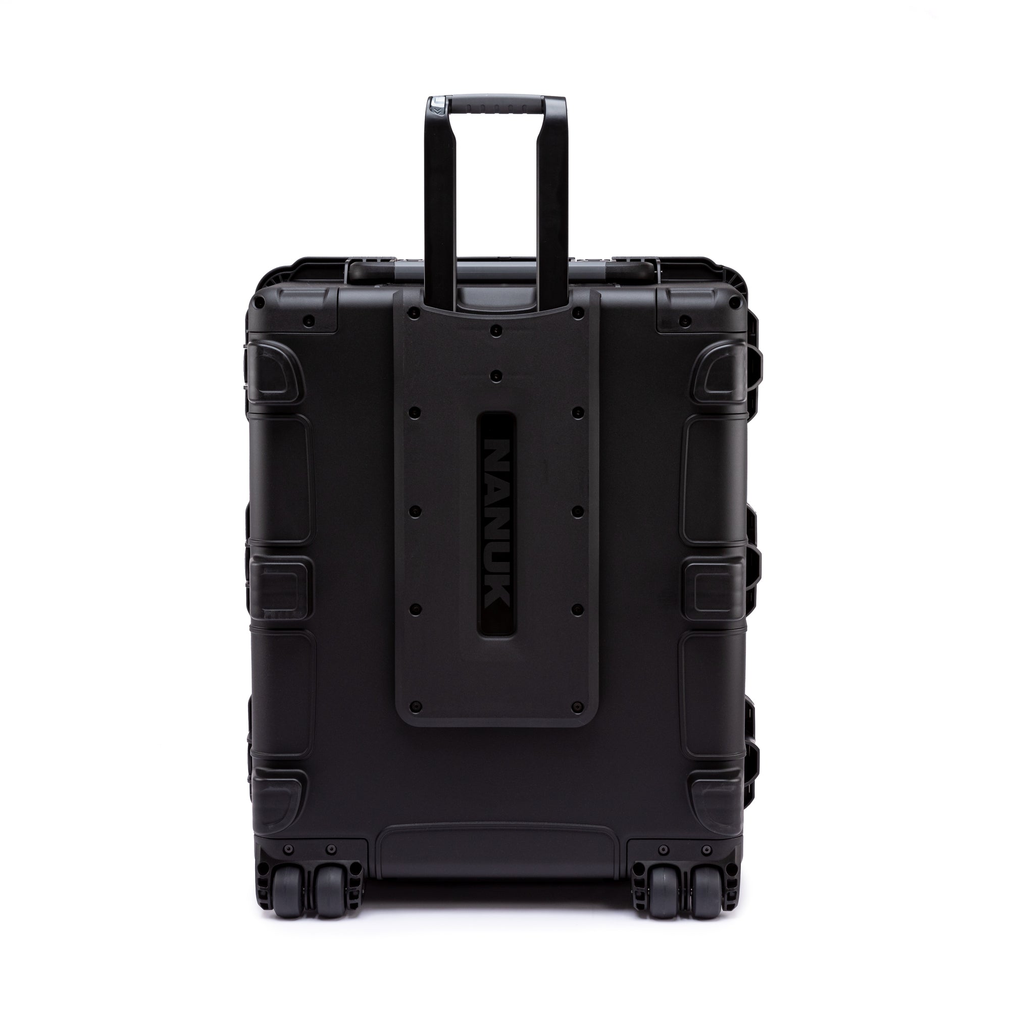 NANUK 976 back view with handle NANUK 976 back view with handle