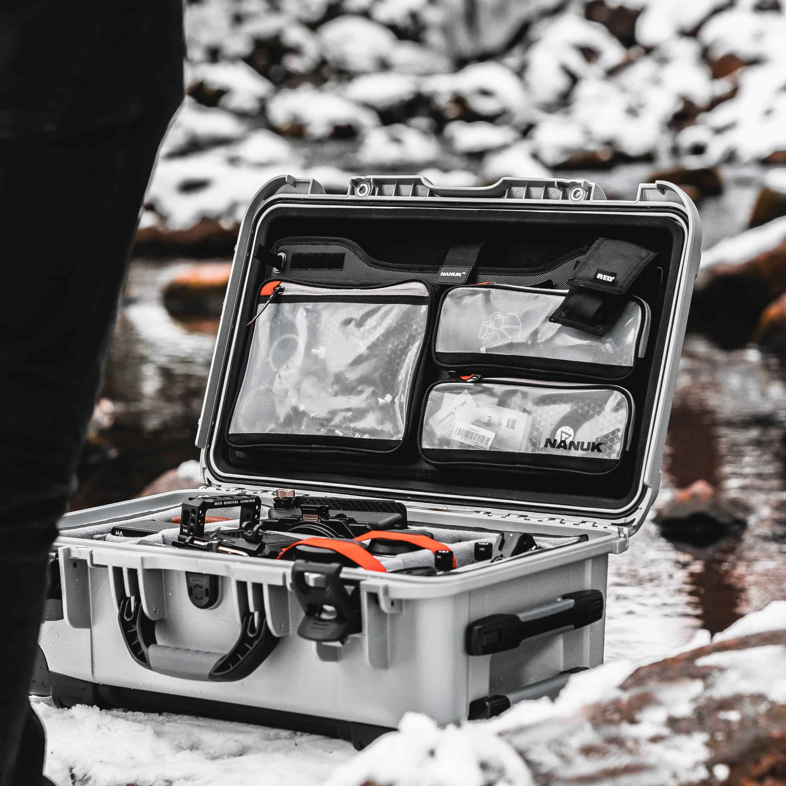 #color_silver #color_silver