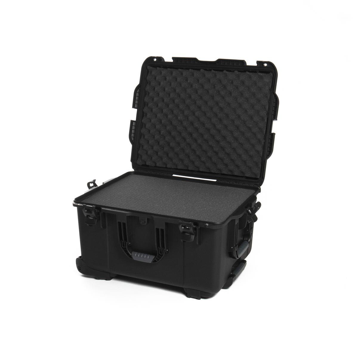 NANUK 960 | Waterproof & Indestructible Case With Wheels