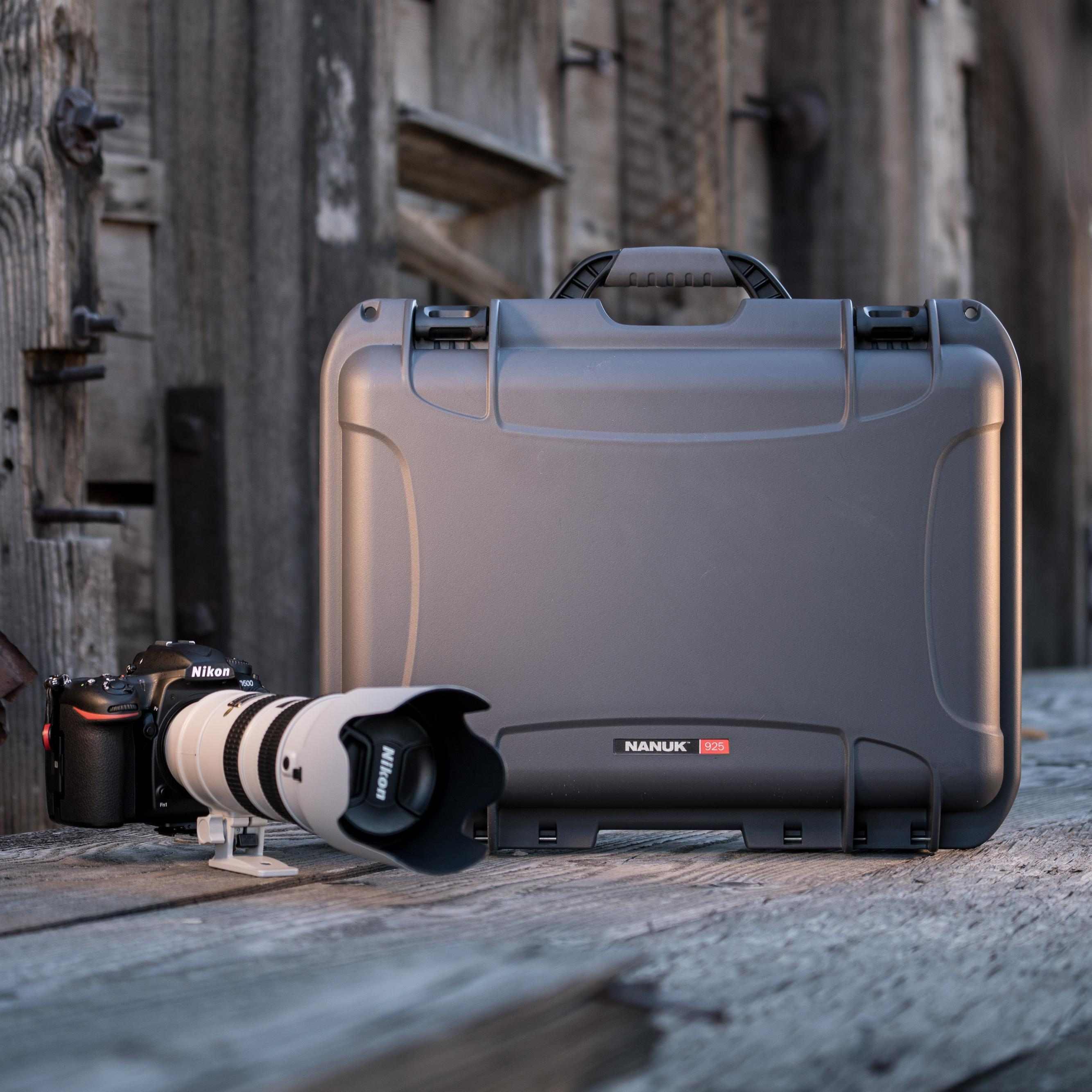 NANUK 925 Pro Photo Kit | Photography Hard Case to Store Photo Cameras
